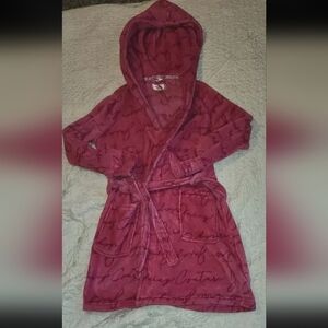 Juicy Couture Womens Long Sleeve Short Length Robe Plush Pink Size S/M